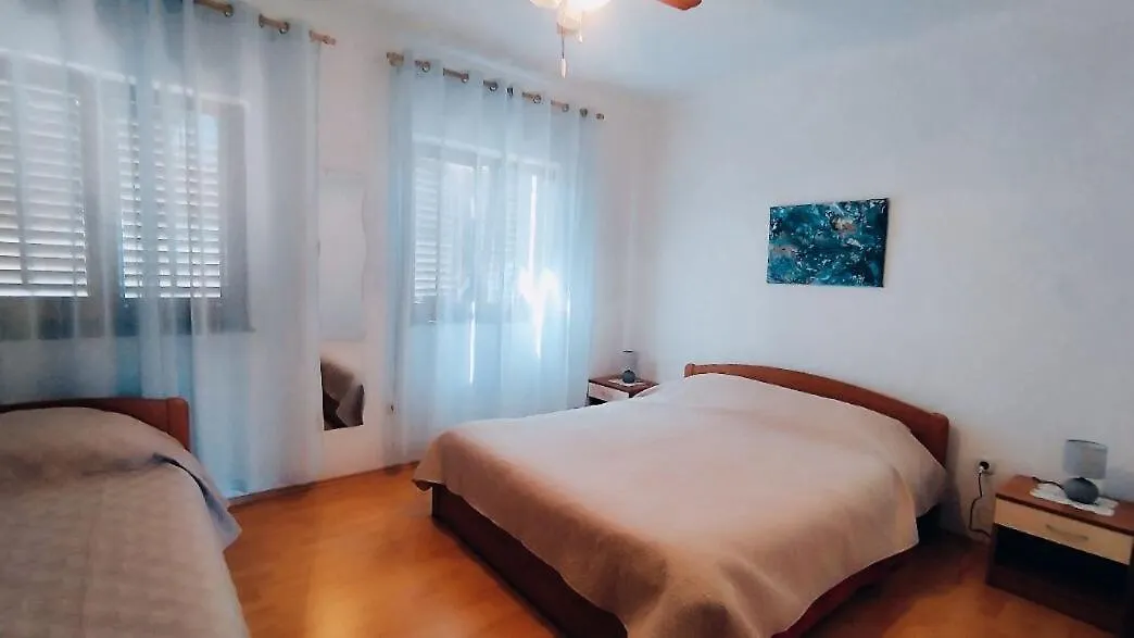 Apartments Josef Veli Rat Horvátország