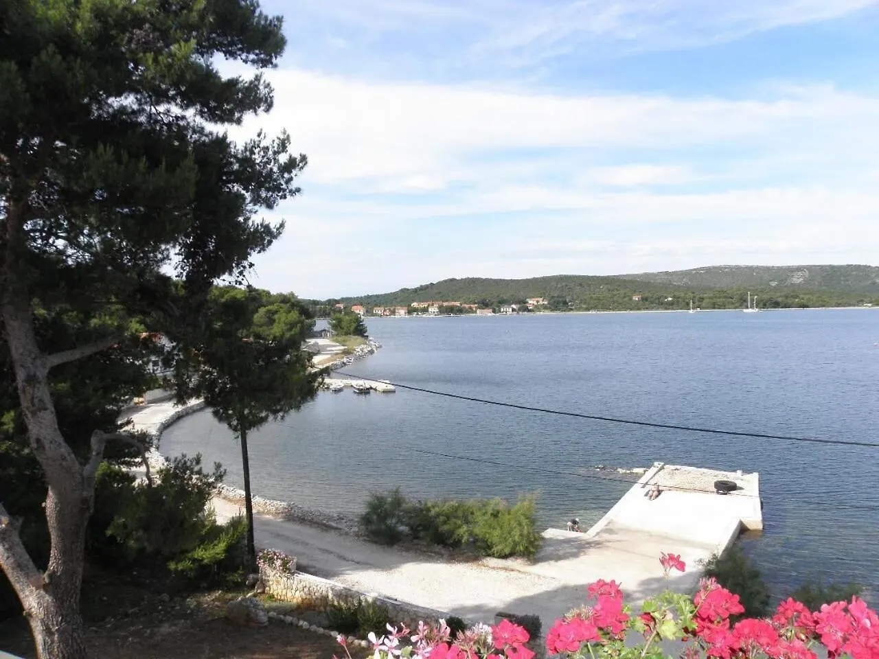 Apartments Josef Veli Rat Croatia