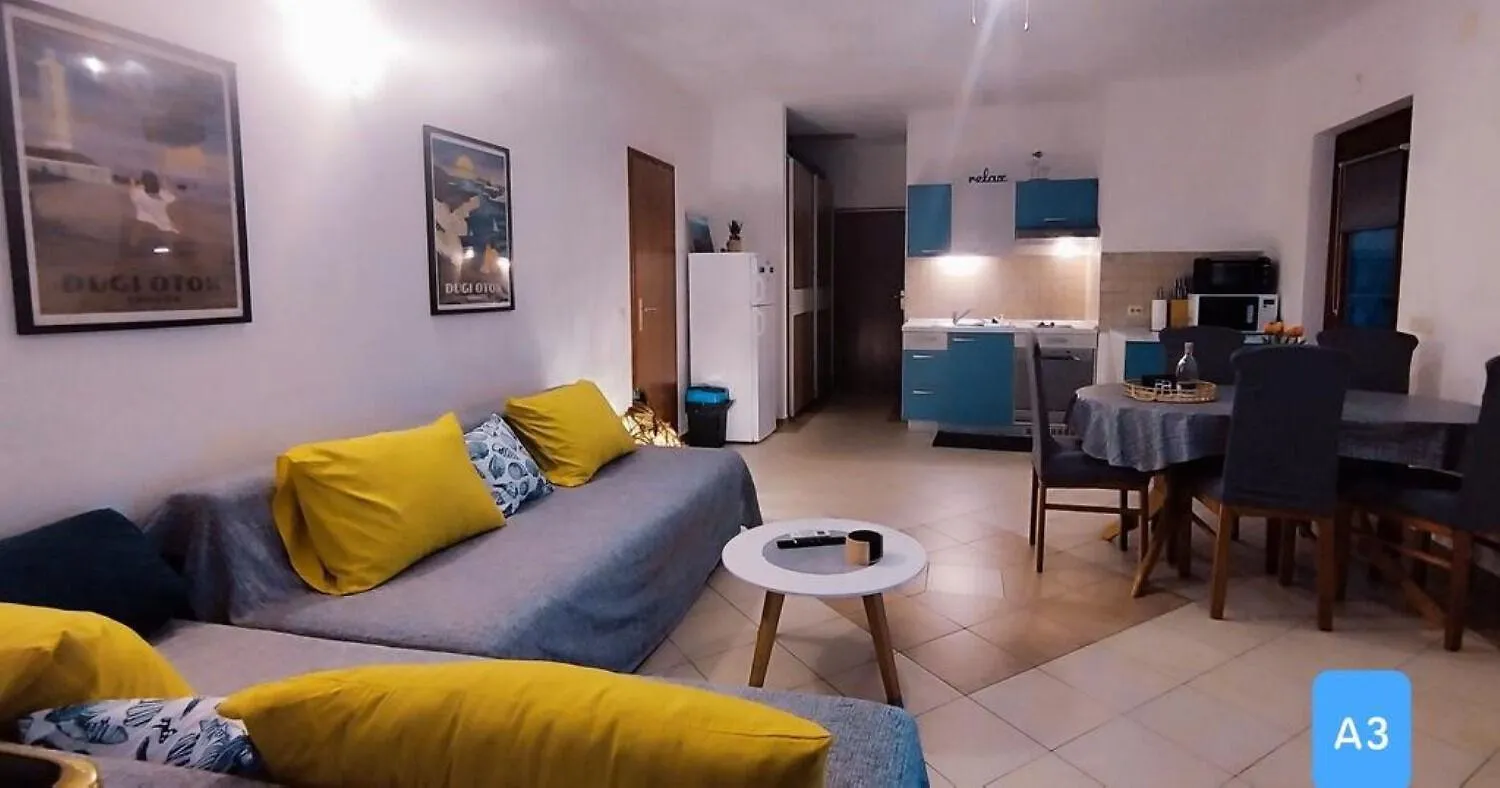 Apartments Josef Veli Rat